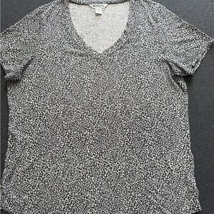 Athleta Black & White Micro Leopard V-Neck Tee Shirt